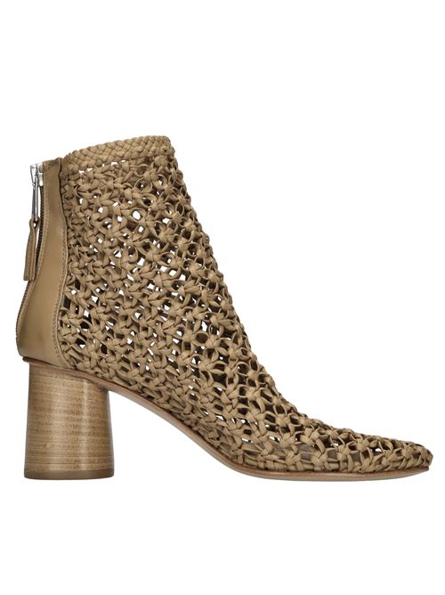 Ankle boots in woven leather ELENA IACHI | E4254CAMMELLO